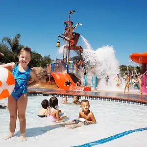 3* Отель Howard Johnson By Wyndham & Water Playground